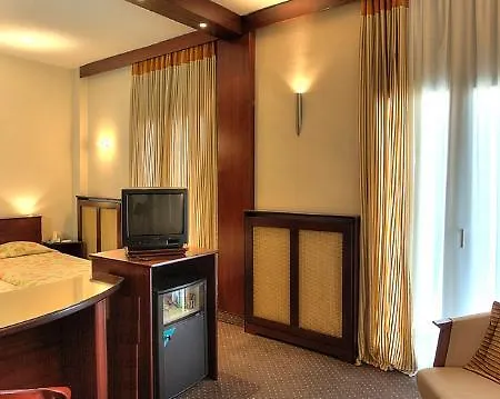 Hotel Abc 3*